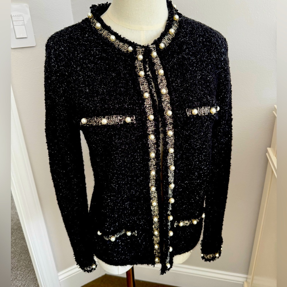 White House Black Market small petite sweater! Excellent condition. Chanel style